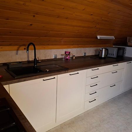 Apartma Cvrsta Trojka Есенице Экстерьер фото