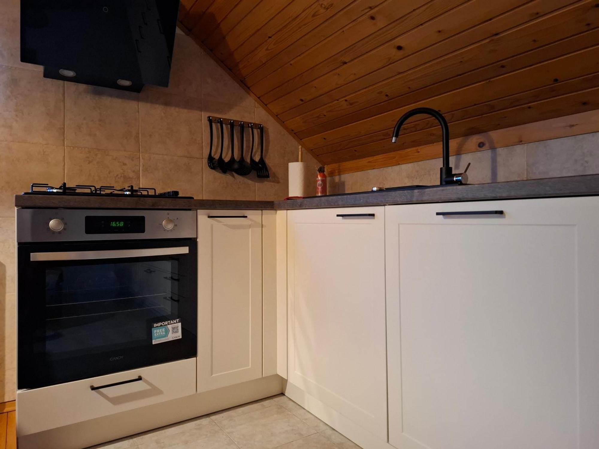 Apartma Cvrsta Trojka Есенице Экстерьер фото